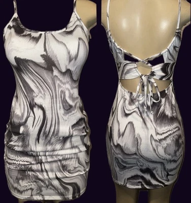 Mini Vestido Bijou Apparel Estampado Mármol Ajuste Talla Grande Foto 1 de 4
