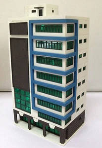 Outland Models Railway Colored Modern City Building Tall Shopping Mall N Gauge - Picture 1 of 1