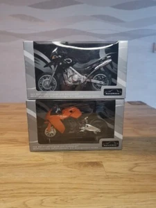 automaxx Modellmotorräder KTM und BMW 1:12 - Bild 1 von 5