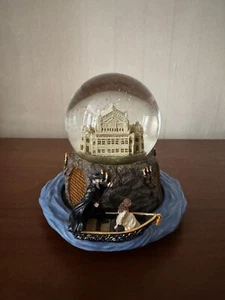 The Phantom of the Opera Music Box Phantom Christine San Francisco Music Box - Picture 1 of 6