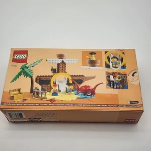 NEW LEGO PIRATE SHIP PLAYGROUND 40589 BOX HAS SOME DAMAGE - Picture 1 of 4
