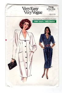 Vogue 7116 Größe: 6-8-10, Misses' Petite gerades Kleid, Größe 6-8-10, ungeschnitten F/F - Bild 1 von 4