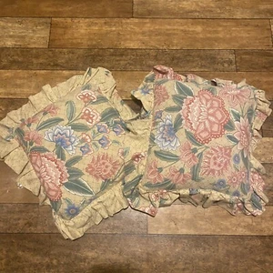 Vintage Pair Custom Made Small Square Cushions Glazed Cotton Chintz Frills - Picture 1 of 12