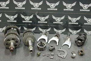 2001 YAMAHA YZ250F OEM ENGINE TRANSMISSION TRANNY ASSEMBLY GEARS - Picture 1 of 13