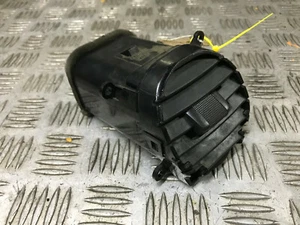 Isuzu Rodeo Denver 2.5TDi  2008 Air Vent Central Right O/S 8974033283 - Picture 1 of 7
