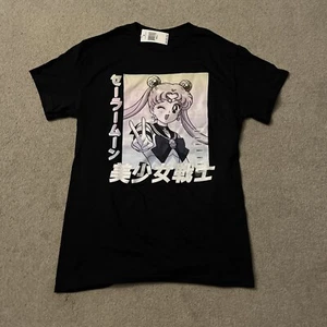 Sailor Moon Black T-Shirt Women’s S/P - Picture 1 of 4
