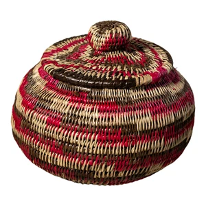 Red Majesty Woven Basket With Top - Picture 1 of 13