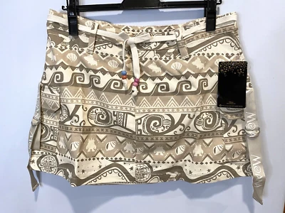 Hot Topic Her Universe Disney Moana Characters Cargo Mini Skirt L - Image 1 of 4