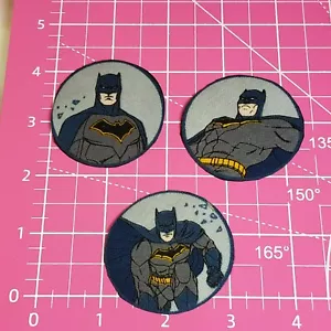 Parches de aplique de hierro de tela de superhéroe para niños, chaqueta personajes de Batman - Imagen 1 de 7