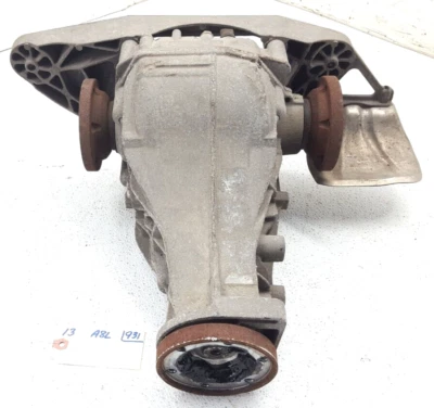 2011-2017 AUDI A8L D4 3.0L V6 REAR DIFFERENTIAL W/ BRACKET OEM. - Image 1 of 4