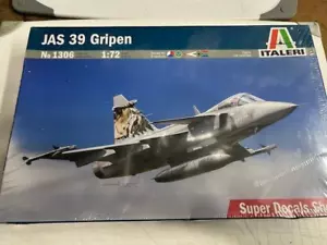 Italeri JAS 39 Gripen...1/72...#1306...SIGILLATO IN FABBRICA - Foto 1 di 3