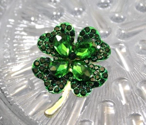 Green Rhinestone Clover Metal Pin St Patricks Day Gold Tone St Pattys Shamrock - Picture 1 of 6