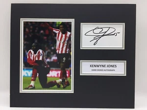RARE Kenwyne Jones Sunderland Signed Photo Display + COA AUTOGRAPH - Picture 1 of 3