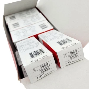 Pass & Seymour TR5362-W Box mit 10 Duplex Buchsen manipulationssicher 20A 125V - Bild 1 von 9