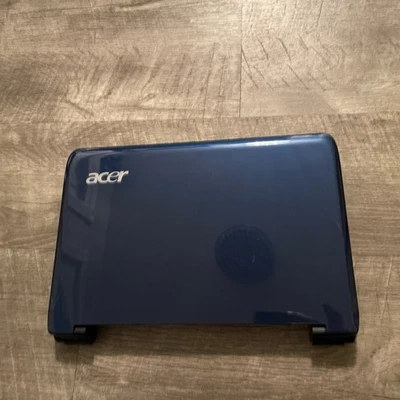 ACER ASPIRE ONE ZA3 WINDOWS Vista Laptop. - Image 1 of 4