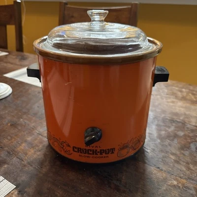 Vintage Rival Crock Pot Model 3100/2 Orange 3.5 Quart Slow Cooker Working. (s) - Image 1 of 4