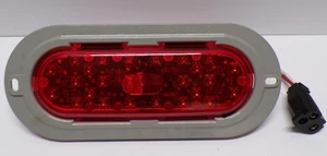 Truck- Lite 16P2S2T 97 DOT SAE 60 LED GRND-TAIL-TURN LIGHT RED - Picture 1 of 6