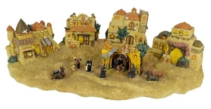 Stadt Bethlehem Heilige Familie Geburt Jesu Display Krippe Licht & Sound 17" - Bild 1 von 17