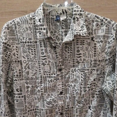 Divided Mens Black White Graphic Video Game Button Shirt Cotton Long Slv Size S - Image 1 of 4