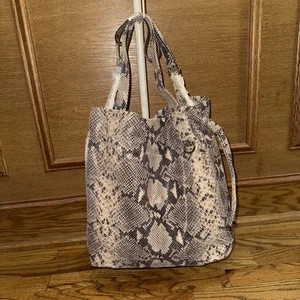 Michael Kors Tasche Schultertasche Python geprägtes Leder Kordelzug Bucket Tote - Bild 1 von 13