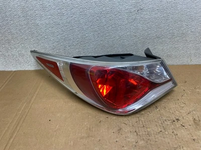 2011 - 2015 Hyundai Sonata Hybrid Left Driver LH Tail Light OEM V5195 DW - Image 1 of 4