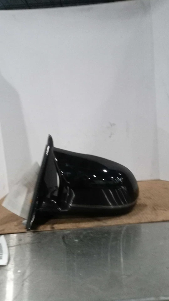 Espejo retrovisor de puerta izquierdo usado se adapta a: BMW X5 2016 memoria térmica eléctrica con atenuación automática Foto 1 de 4