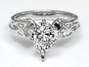 Forever One Pear Shape Moissanite Triquetra Celtic Engagement Ring - Bild 1 von 1