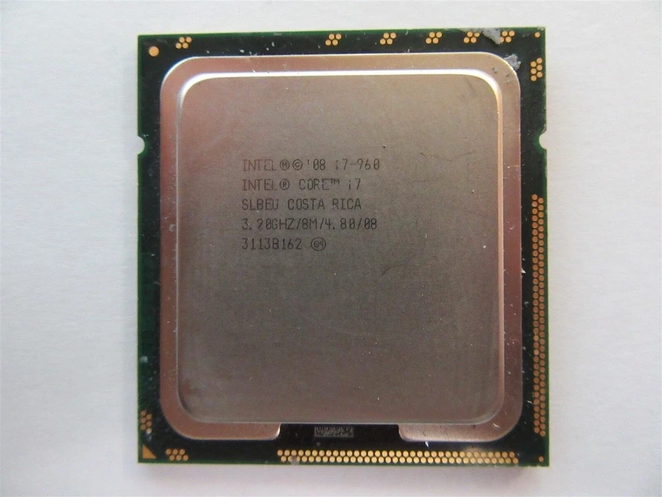 Procesador CPU de cuatro núcleos Intel SLBEU Core i7-960 3,20 GHz/8 M/4,80/08 Socket 1366 Foto 1 de 1