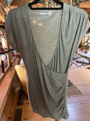 Top Michael Stars Imitación Envolvente Manga Gorra, Gris Brillo, Fruncido, Talla Única Se Adapta a la mayoría Foto 1 de 4