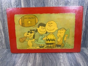 Vintage 1970s Peanuts Charlie Brown Litho-Lacquered Wood Wall Plaque #36 15"X10" - Picture 1 of 11