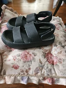 cushionare sandals Black Size 7 - Picture 1 of 5