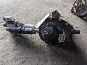 2006-2011 Dodge Ram 1500 Front Differential Carrier Assembly 3.92 Ratio OEM - Picture 1 of 4