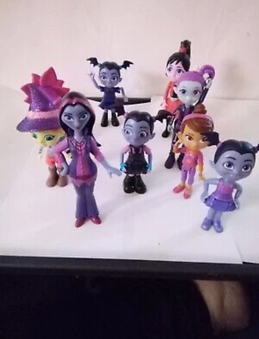 vamperina figures Cover