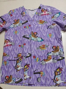 Scooby Doo Scrub Top Size Small Purple Race Cars Nursing Pediatrics Vet - Picture 1 of 5