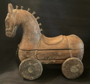 Vintage Distressed Marwari-Rajasthani Pferd auf Rädern mit Aufbewahrungsfächern - Bild 1 von 11