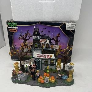 Lemax Spooky Town HALLOWEEN FESTIVAL Village Scene 2004 Retired CIB Complete Box - Picture 1 of 17