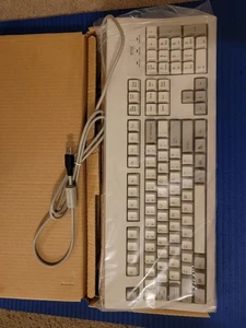 NOS Dell WYSE KU-8933 USB/PS2 Beige/White Wired Keyboard – Model 901716-08 - Picture 1 of 5