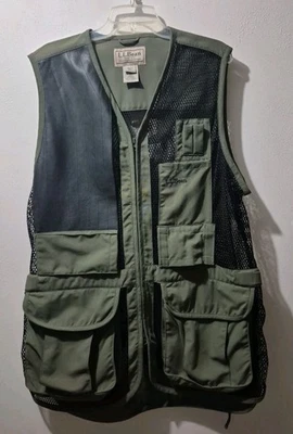 L.L. Bean Vintage Hunting Vest Safari Black Green /Hunter Mesh Sz: Extra Large - Image 1 of 4