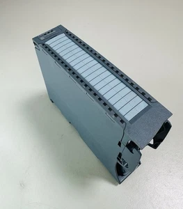 SIEMENS SIMATIC S7-1500 6ES7531-7KF00-0AB0/6ES7 531-7KF00-0AB0 Al8xU/I/RTD/TCST - Picture 1 of 3