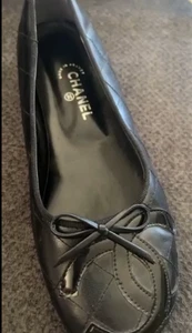 Ballerine chanel autentiche taglia 38 EU Preloved con logo CC colore nero - Foto 1 di 6