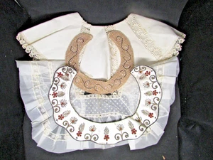 Gruppe von 4 Vintage Kinderhalsbändern - Kunstperlen Japan - bestickt Indien - ++ - Bild 1 von 15