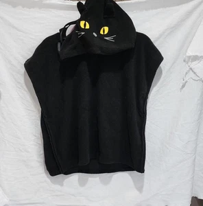 NEW 2024 Bullseye Black Cat Kids Hooded Fleece Blanket 23in x 21in Halloween - Picture 1 of 4