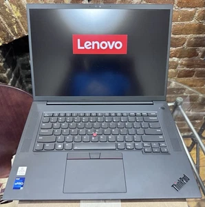 Lenovo ThinkPad P1 Gen 5 i7-12700H RTX A4500 16 Go FHD 1 To SSD 32 Go Mem Win10Pro - Photo 1/22