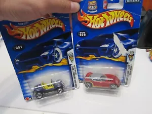 HOT WHEELS - 2 items 1 set B - GOLDEN ARROW n MEYERS MANX - Mini Car R74 - Picture 1 of 11