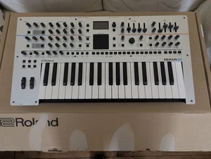 Roland GAIA-2 Synthesizer | Neuwertig - Bild 1 von 3