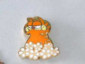 Garfield Vintage Lapel Pin - Picture 1 of 2