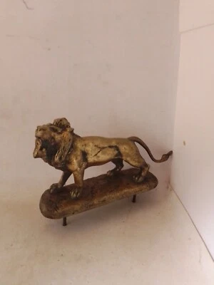 ANCIEN LION EN BRONZE SIGNE CH AUBERT - Photo 1/4