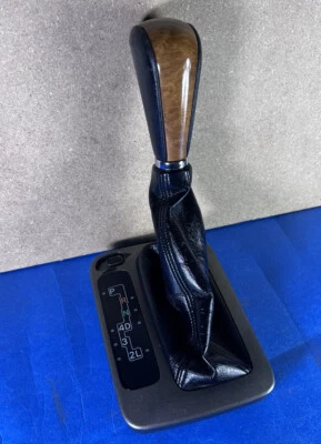 2003-2009 Lexus GX470 Transmissão Shifter Bota de Couro Botão Preto Fabricante de Equipamento Original - Imagem 1 de 4