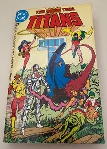 New Teen Titans by Marv Wolfman 1st Edition Graphic Novel - Bild 1 von 9