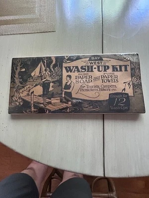 Vintage Wash Up Kit by Bay West Brand New - Image 1 of 2